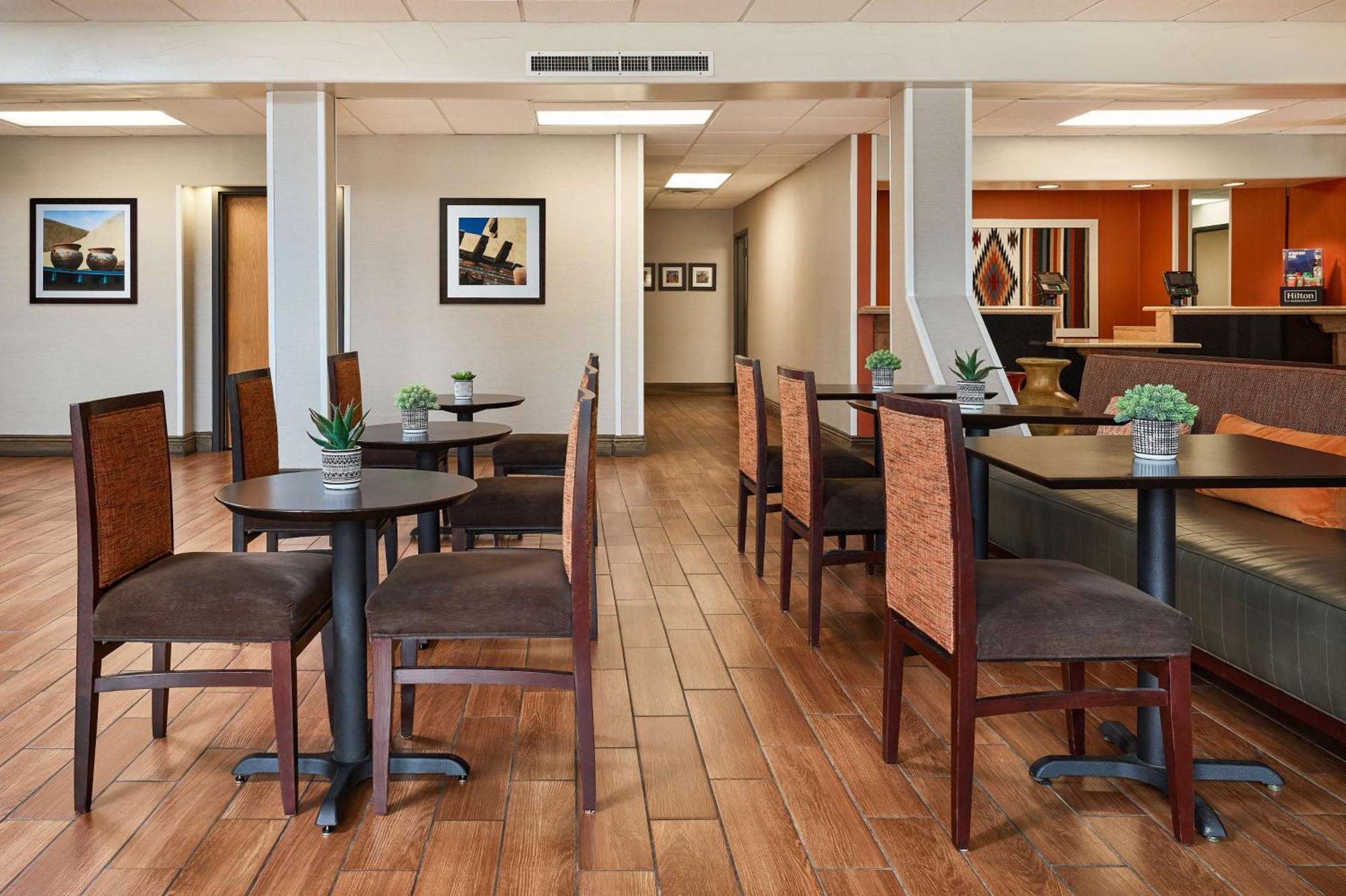 Hampton Inn Taos Exterior foto