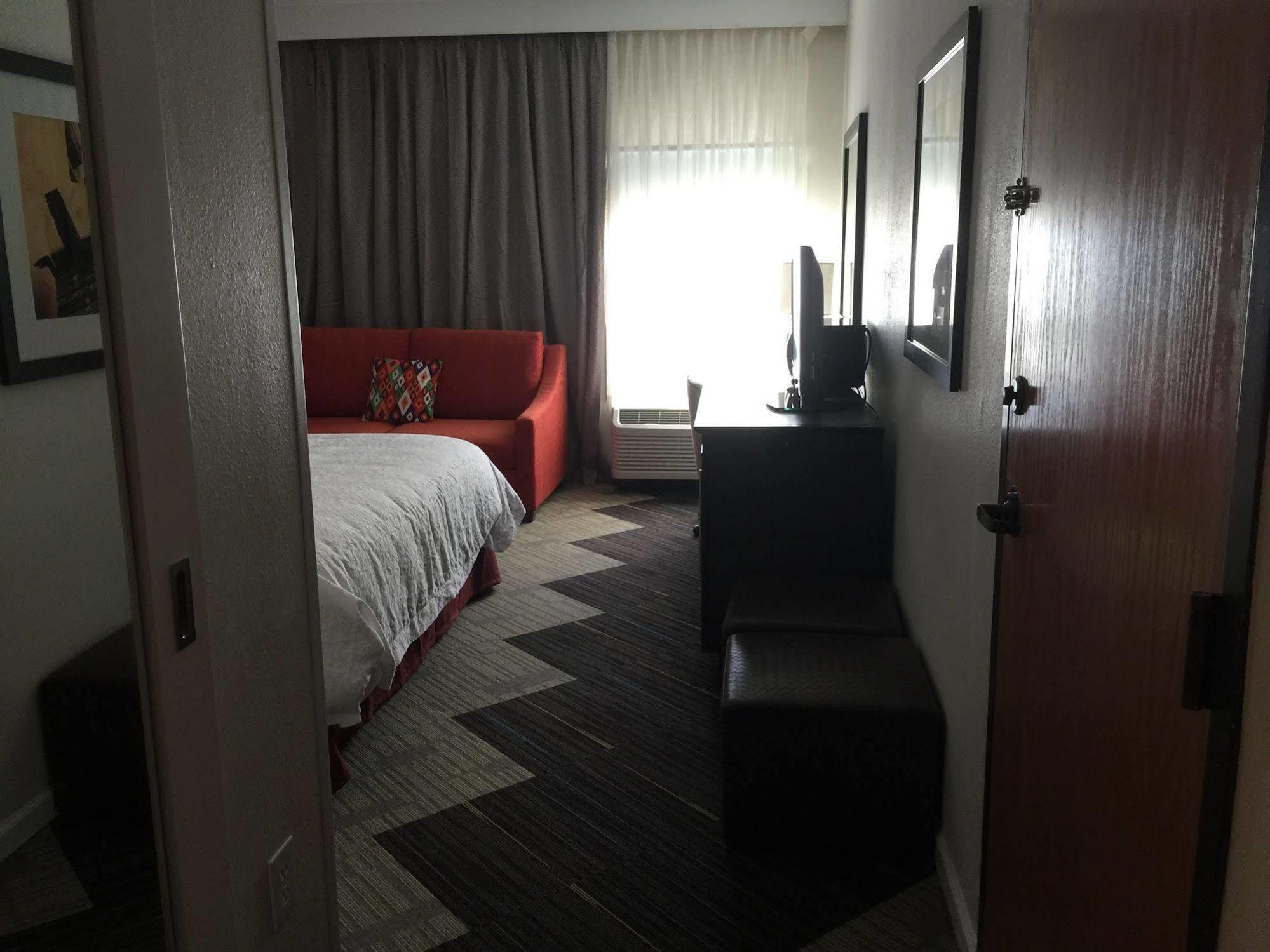 Hampton Inn Taos Exterior foto